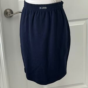 St. John Sport by Marie Gray Navy Elastic Waist Skirt NWT SZ S-M Made in Italy